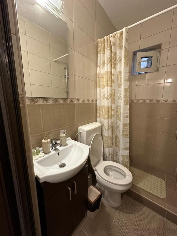 Cozy Apartament Galati  Bagian luar foto